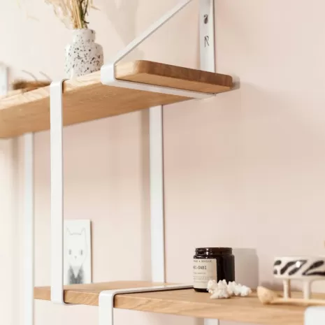 La Merveilleuse Ripaton ✓ Solide, les planches sont en châtaignier massif✓ Pratique, elle est facile à monter✓ Durable et respon