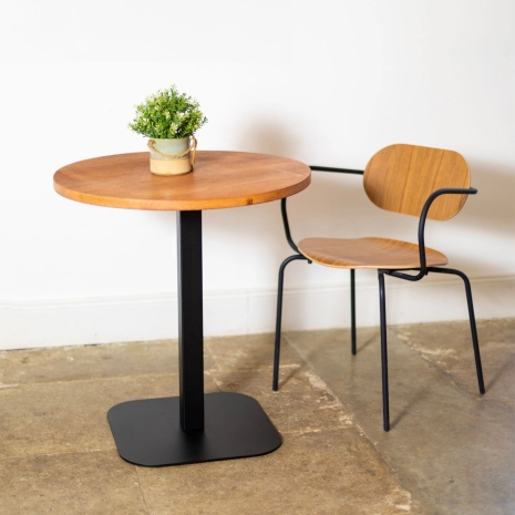 Le Délicieux Carré Sur Mesure Ripaton ✓ Adapté à vos plateaux jusqu'à 80 cm✓ Solide, il supporte 150 kilos par pied✓ Pratique, l